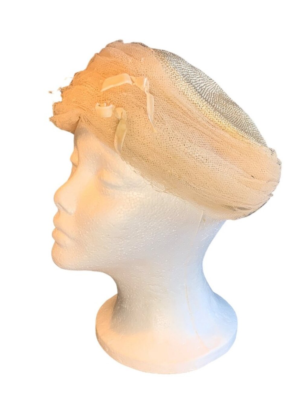 Ladies Ivory Hat with Netting Band Velvet Bows Size 22 Vintage